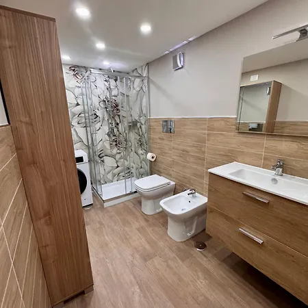 House Antoine アパート ナポリ